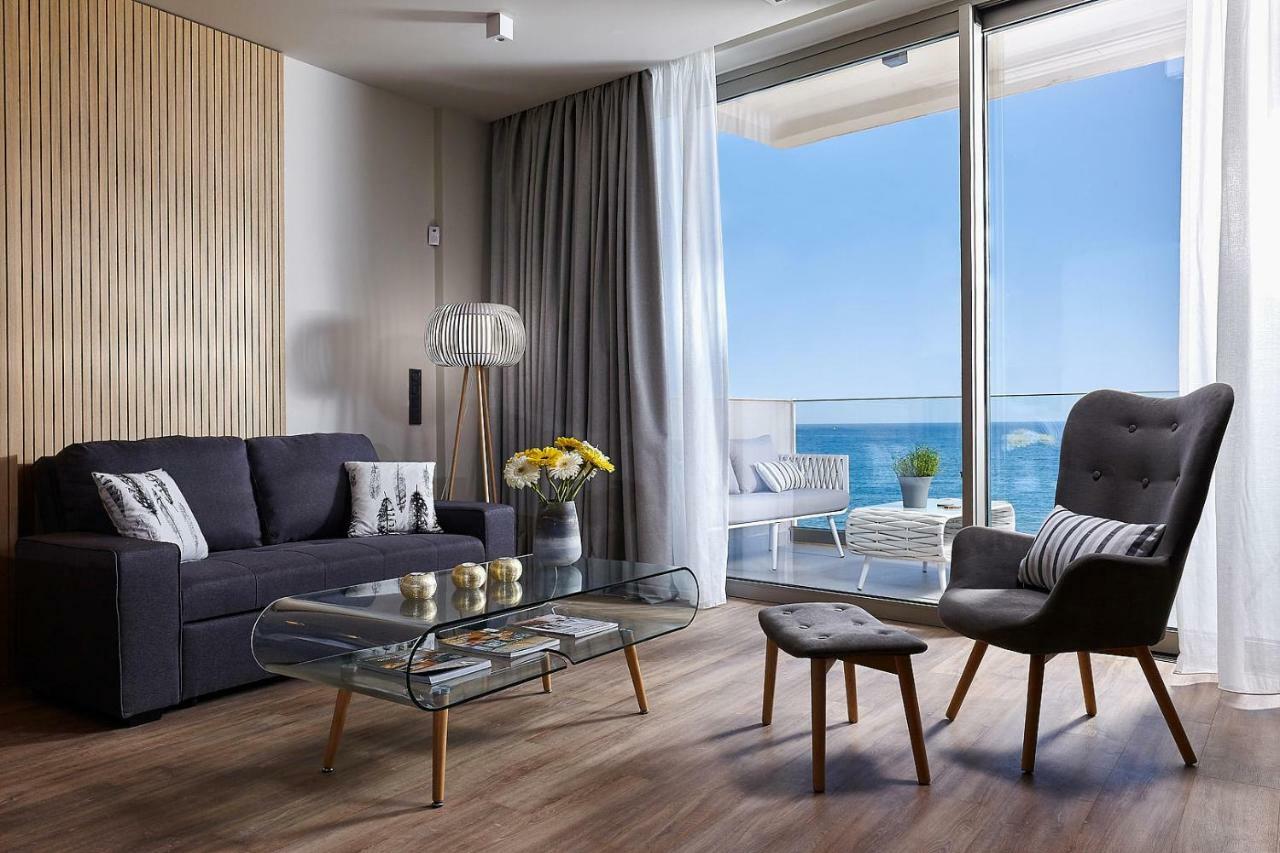 Seafront Apartments By Myseasight Hersonissos  Esterno foto