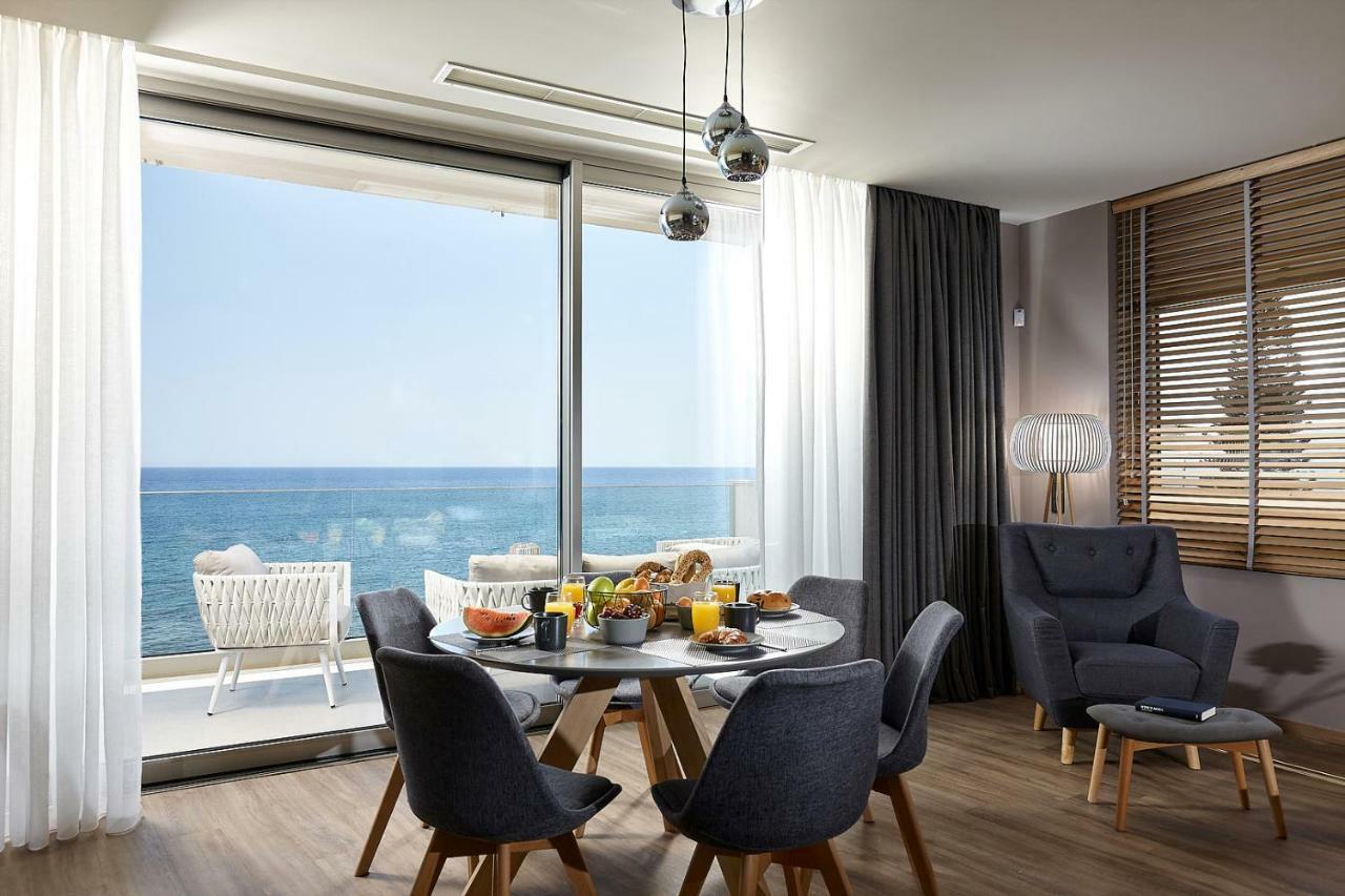 Seafront Apartments By Myseasight Hersonissos  Esterno foto
